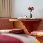 Fruehstueckspension Maier 3* Solden