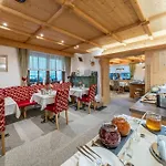 Fruehstueckspension Maier Guest house Solden